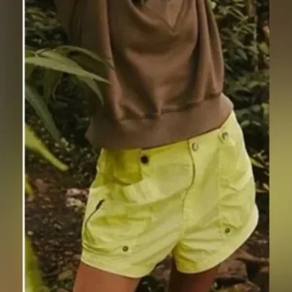 NWOT Free People Movement New Heights Shorts - Yellow Sour Citrus Size M